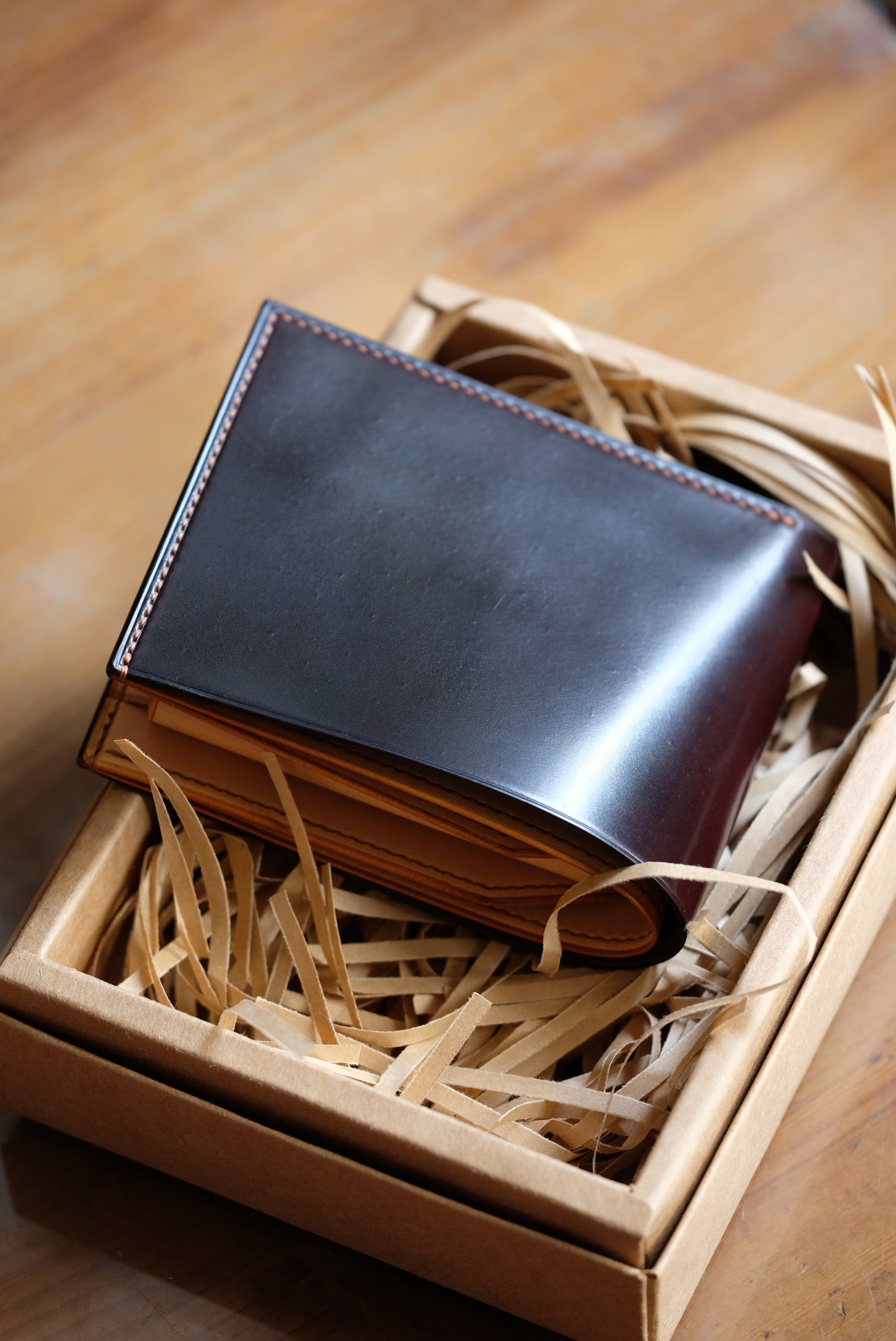 SW01COIN - Bifold Wallet - Horween Shell Cordovan - Burgundy / Natural / Made to Order