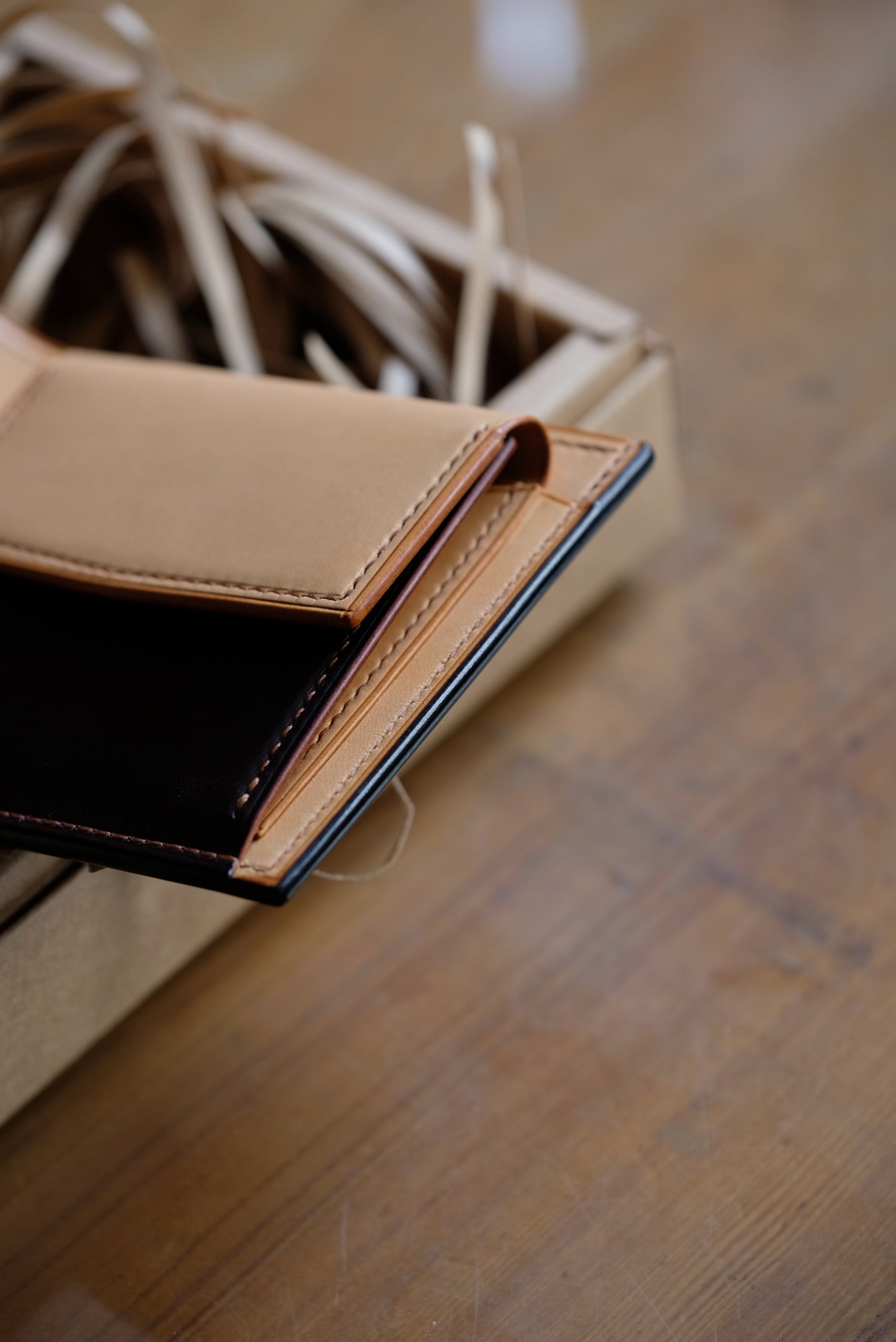 SW01COIN - Bifold Wallet - Horween Shell Cordovan - Burgundy / Natural / Made to Order