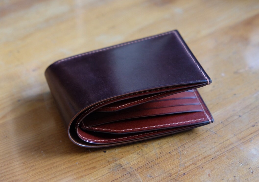 SW01SP - Bifold Wallet - Horween shell cordovan wallet - Burgundy / Camel / Made to Order
