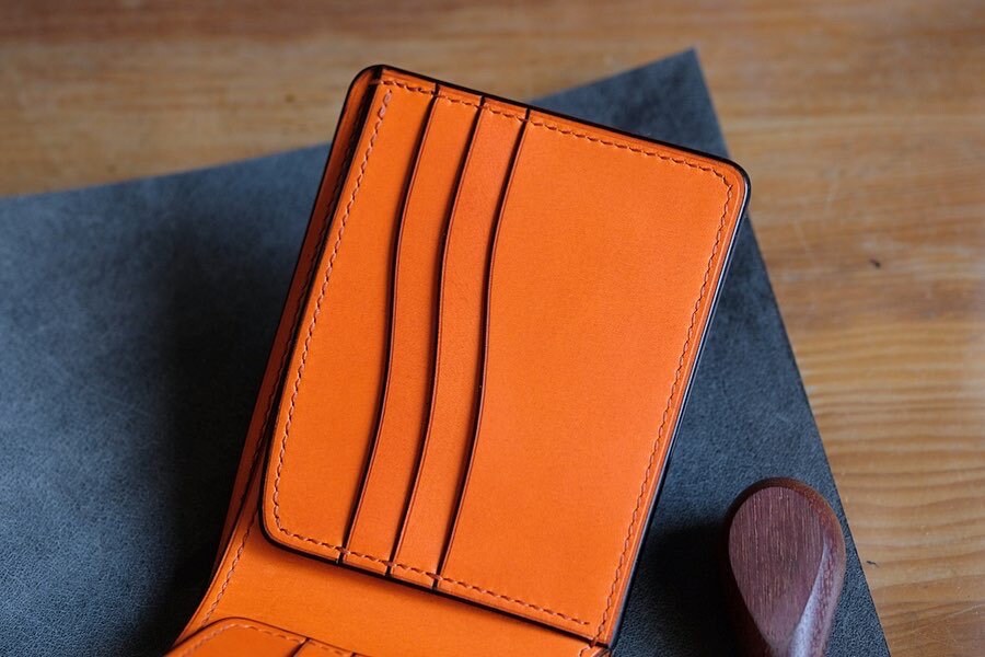 SW01 - Bifold Wallet ( Wave card slots ) - Japanese Shinki Hikaku shell cordovan / Black / Orange / H86mm / Made to Order