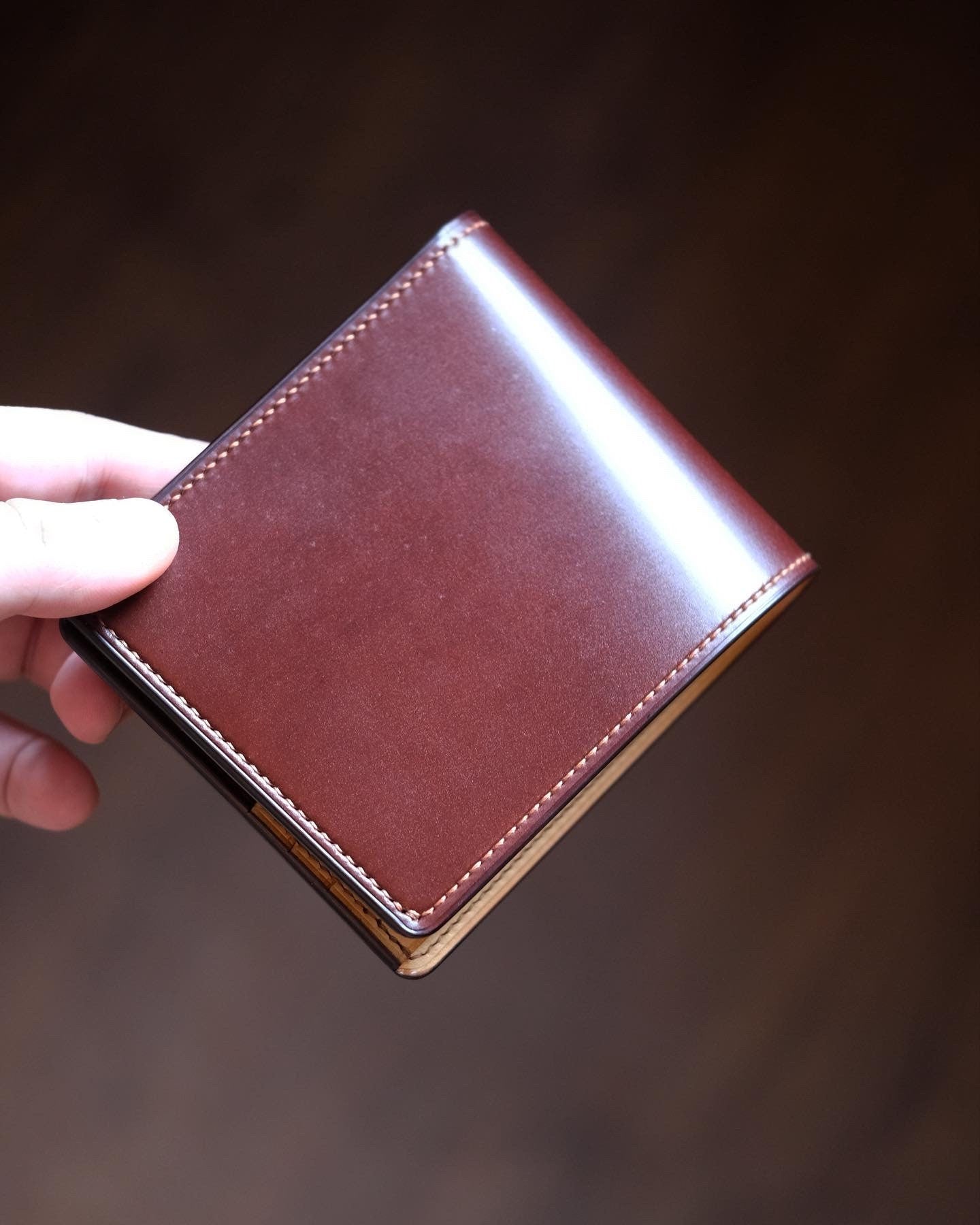 SW01 - Bifold Wallet - Japanese Shinki Hikaku Shell Cordovan - Burgundy / Nature / First card slots in shell corodvan / Made to Order