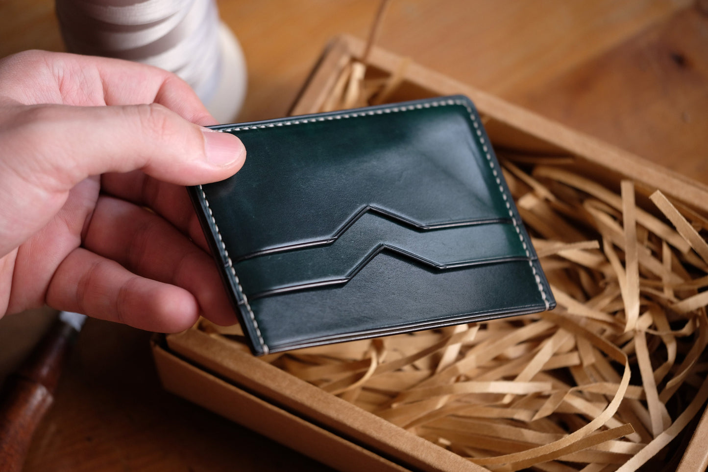 Card Wallet D01V - Horween Shell Cordovan - Slim Wallet - Card Holder / Made to Order