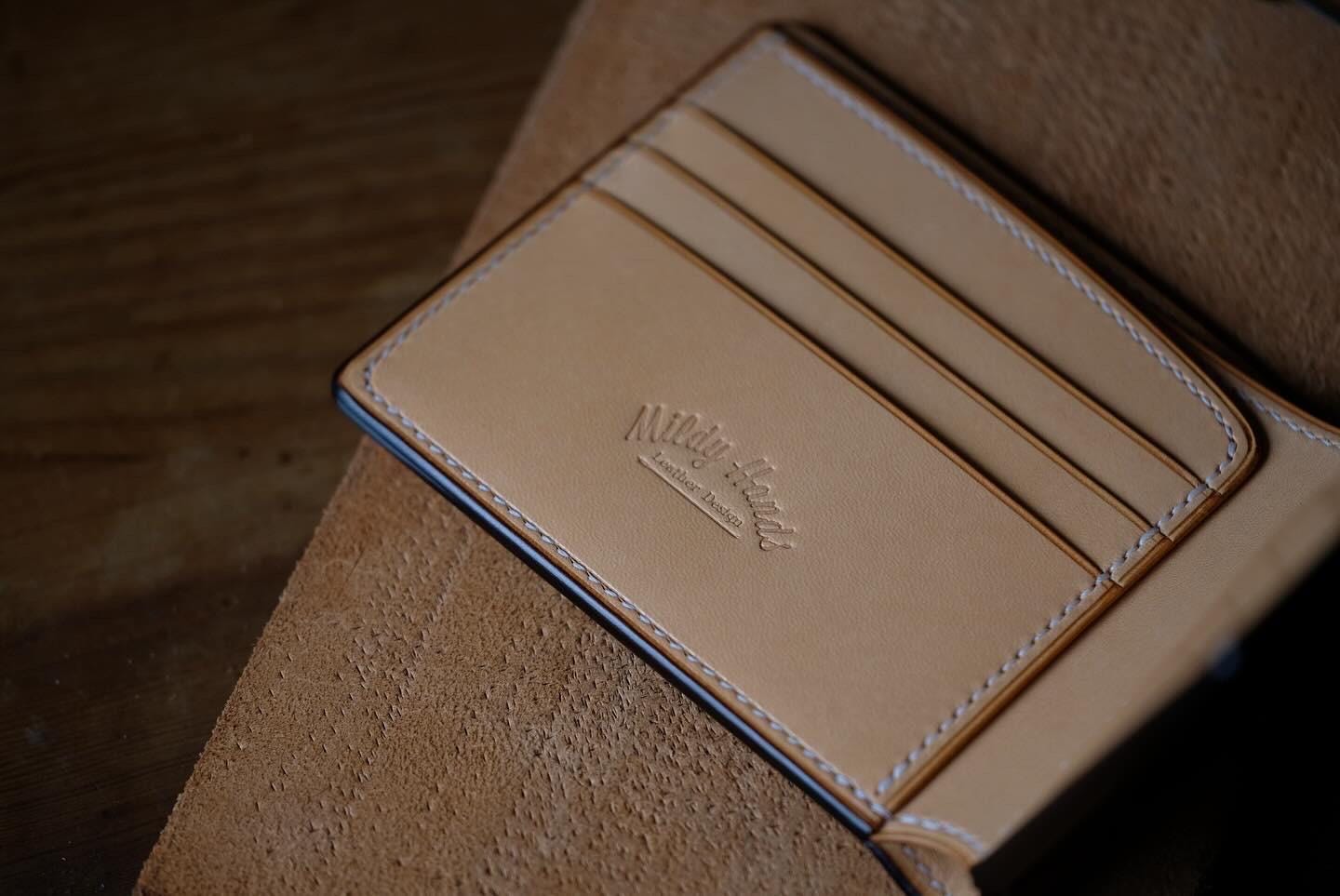 SW01 - Bifold Wallet - Japanese Shinki Hikaku shell cordovan - Burgundy / Nature / H95mm / Made to Order