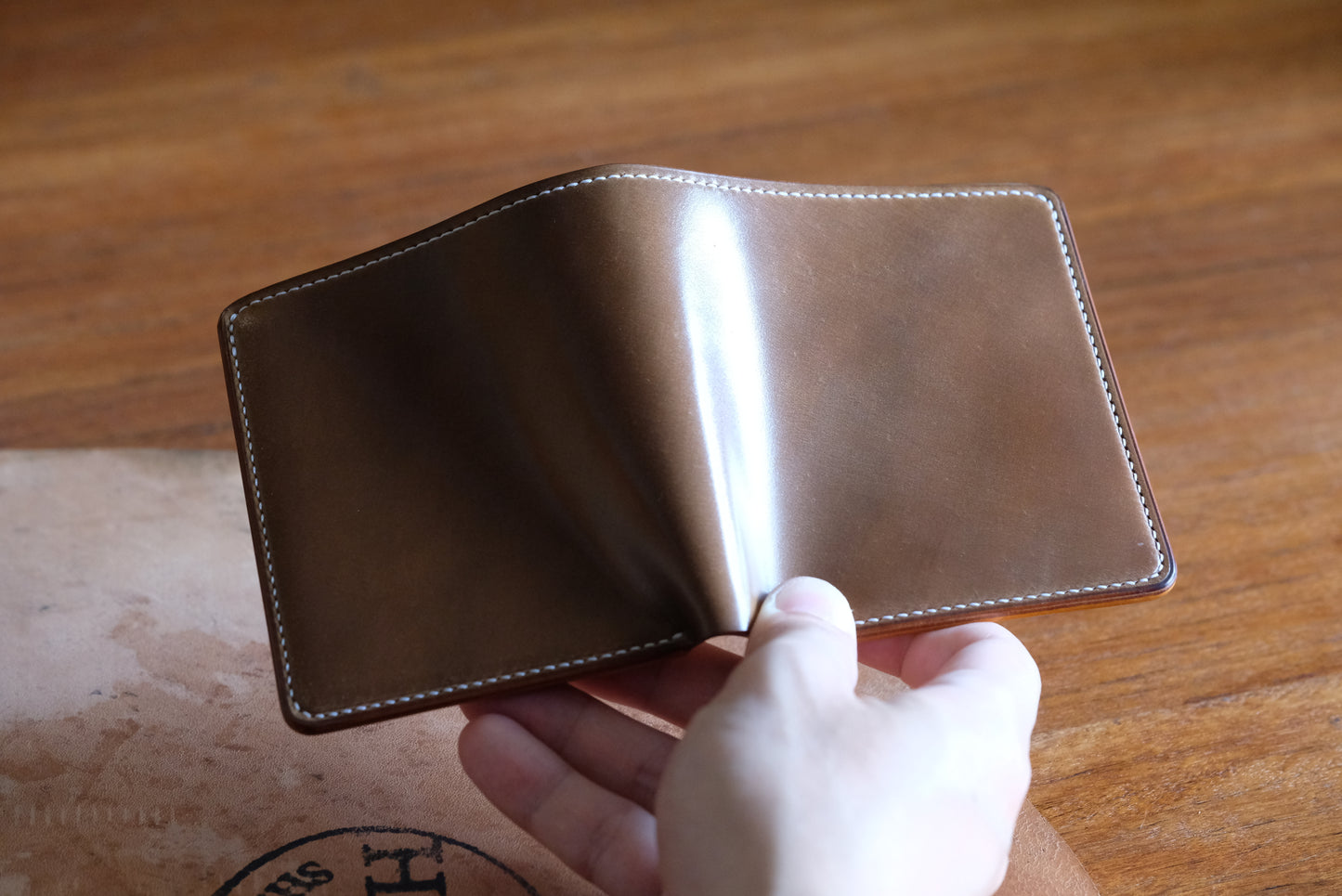 SV01COIN Bifold Wallet — Horween Shell Cordovan & Buttero Leather
