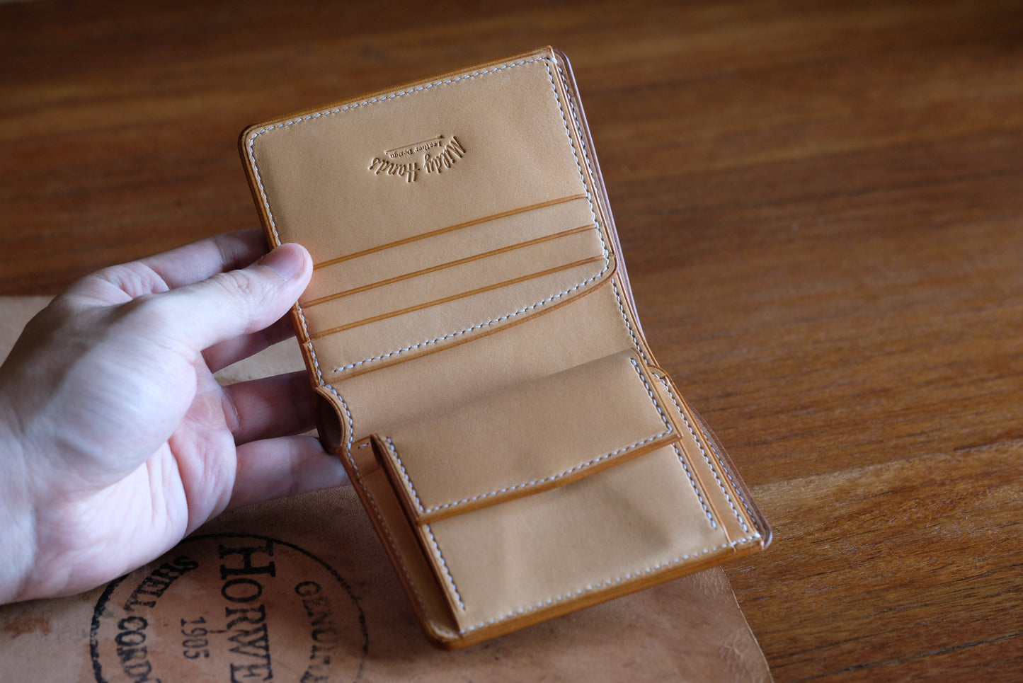 SV01COIN Bifold Wallet — Horween Shell Cordovan & Buttero Leather