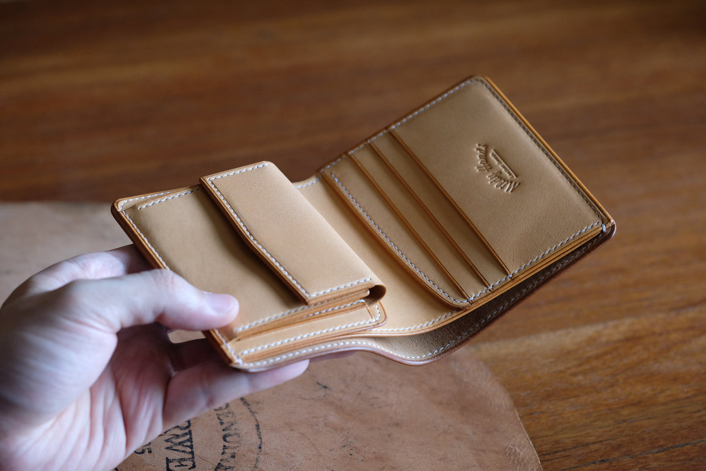 SV01COIN Bifold Wallet — Horween Shell Cordovan & Buttero Leather
