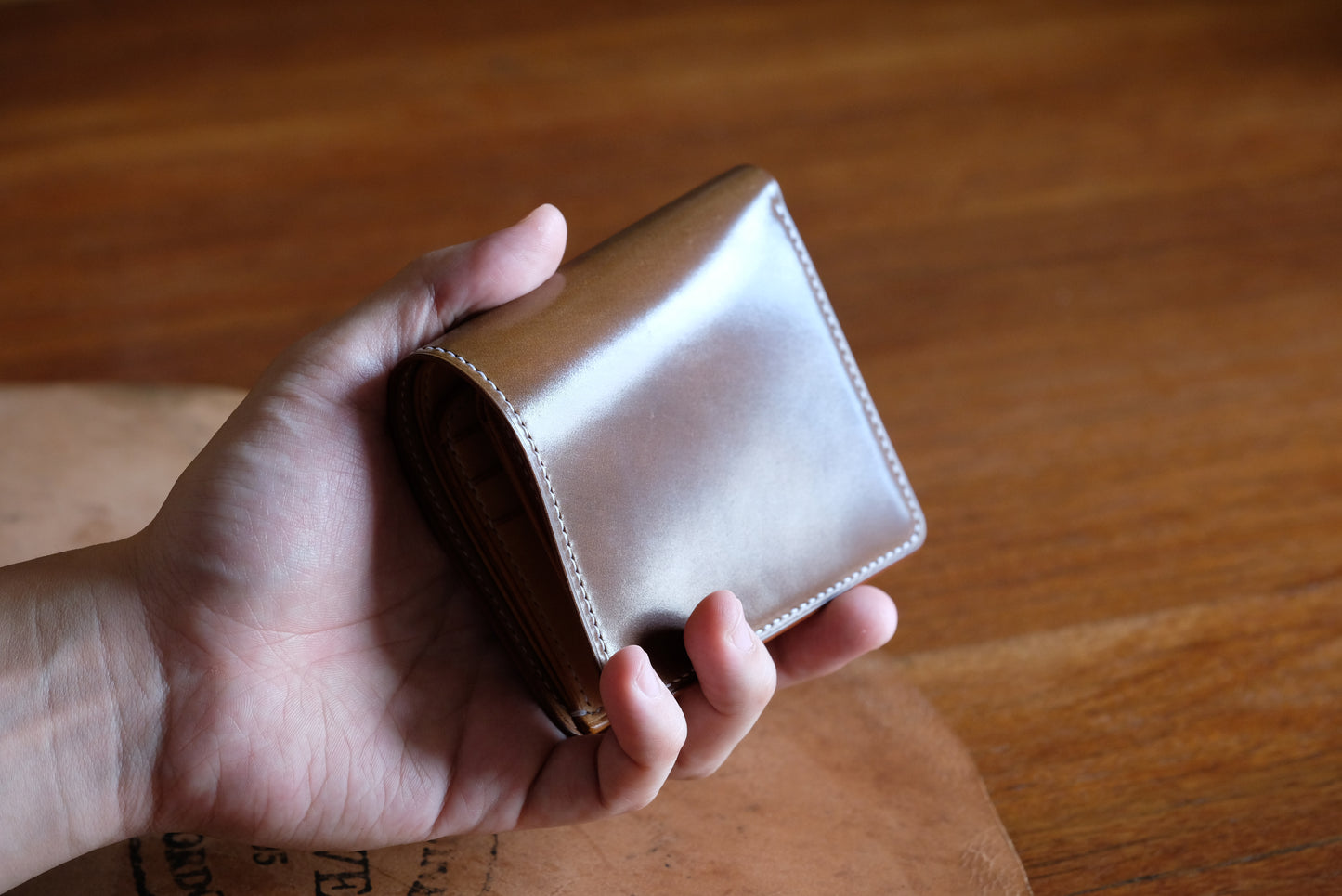 SV01COIN Bifold Wallet — Horween Shell Cordovan & Buttero Leather